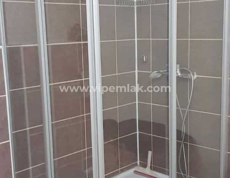 QUEENABA SİTESİNDE DENİZ MANZARALI EŞYALI SATILIK 3+1 YAZLIK DAİRE