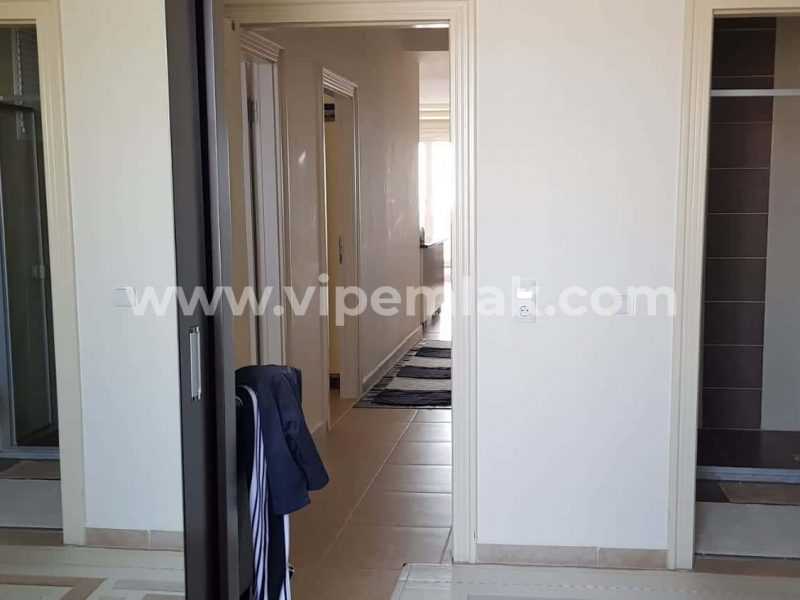 QUEENABA SİTESİNDE DENİZ MANZARALI EŞYALI SATILIK 3+1 YAZLIK DAİRE