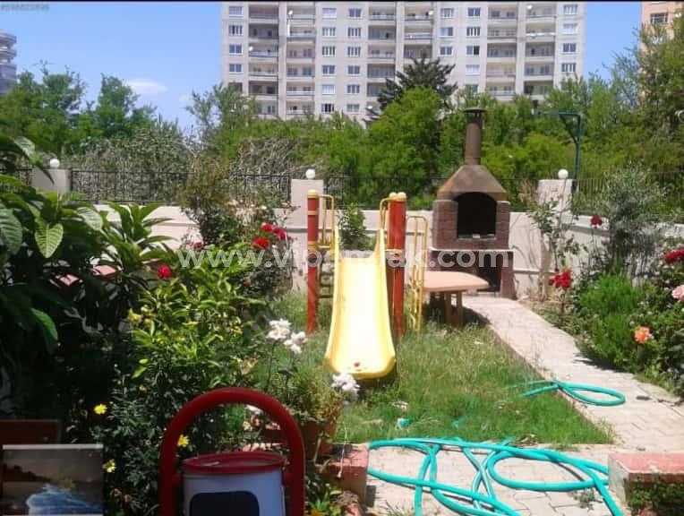 TÖMÜKTE GÖBEKLİTEPE SİTESİNDE EŞYALI 1+1 SATILIK YAZLIK DAİRE EV