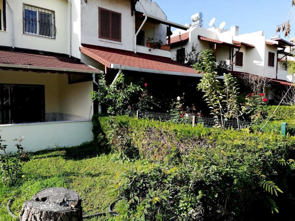 KARGIPINARI SİTE İÇERİSİNDE 3+1 SATILIK VİLLA