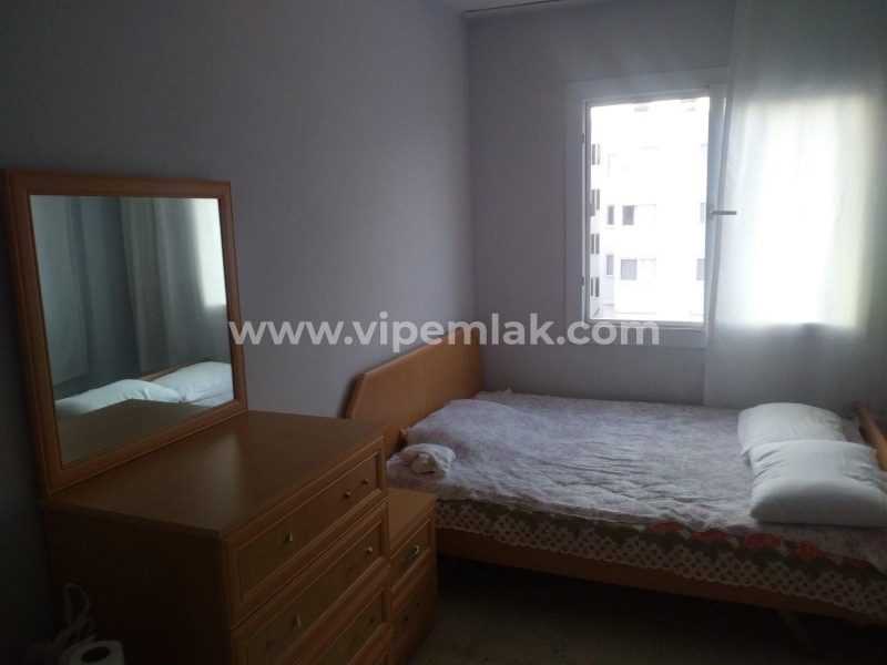 ARPAÇBAHŞİŞTE YUNUS TATİL SİTESİNDE EŞYALI SATILIK KELEPİR 3+1 DAİRE