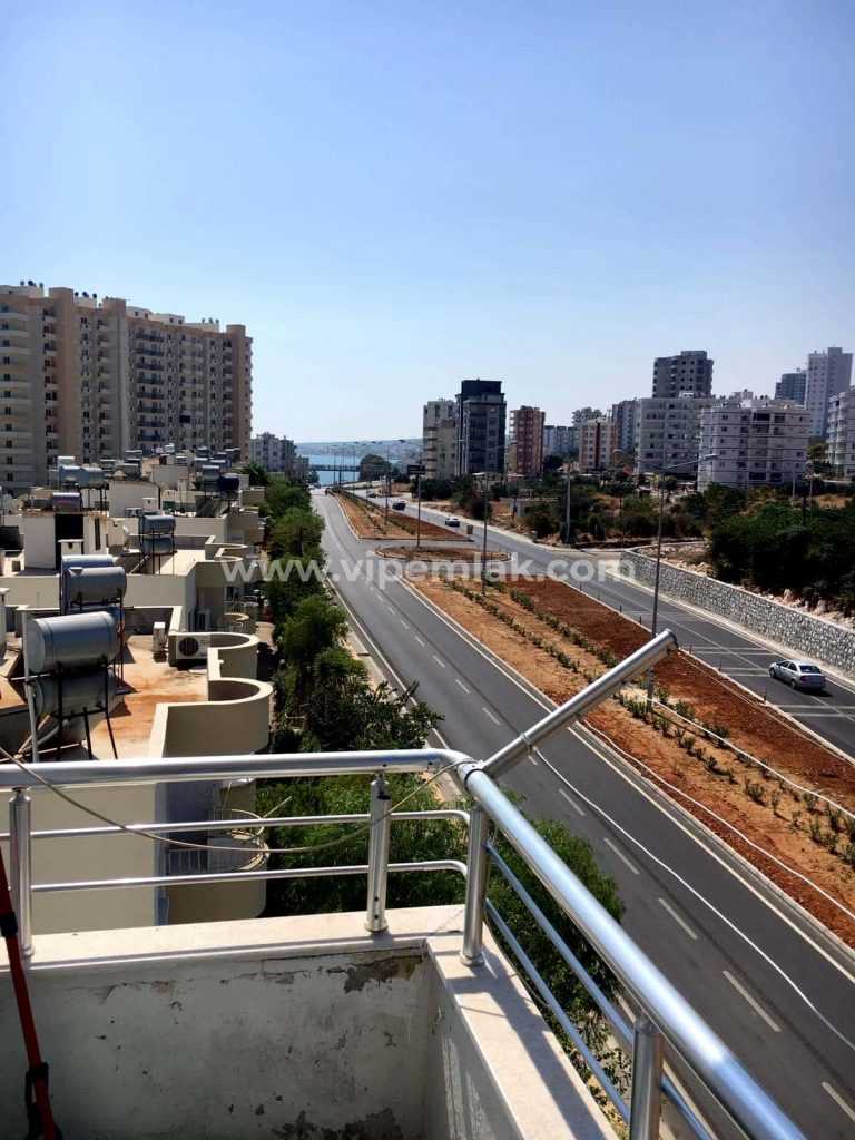 AYAŞ LEBİDERYA SATILIK MASRAFSIZ EŞYALI 3+1 DAİRE