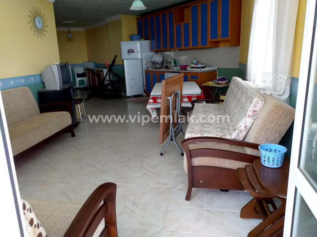 AYAŞ ÖZDE SİTESİ DENİZE SIFIR ACİL SATILIK 2+1 EŞYALI DAİRE