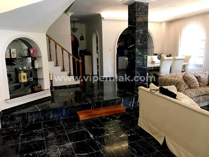 ÖZEL YAPIM SÖRF SİTESİ SATILIK 300 M2 5+1 TRİPLEX