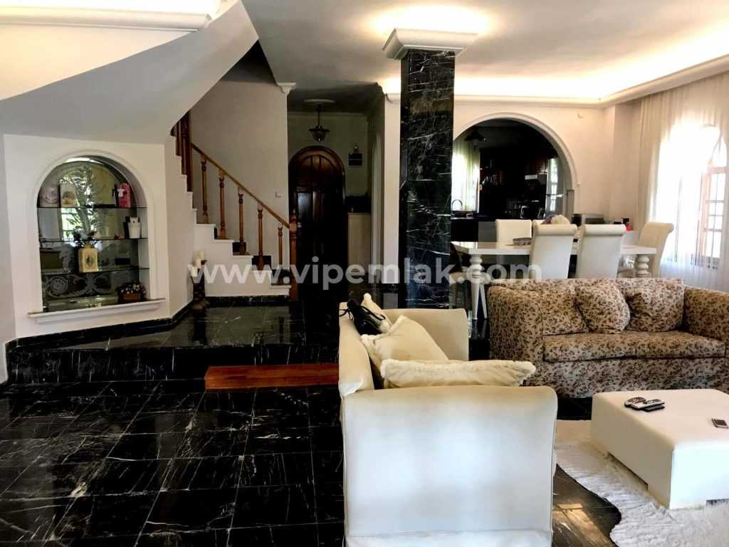 ÖZEL YAPIM SÖRF SİTESİ SATILIK 300 M2 5+1 TRİPLEX