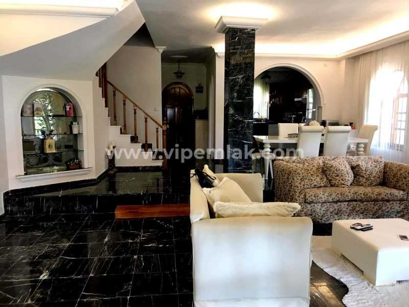 ÖZEL YAPIM SÖRF SİTESİ SATILIK 300 M2 5+1 TRİPLEX
