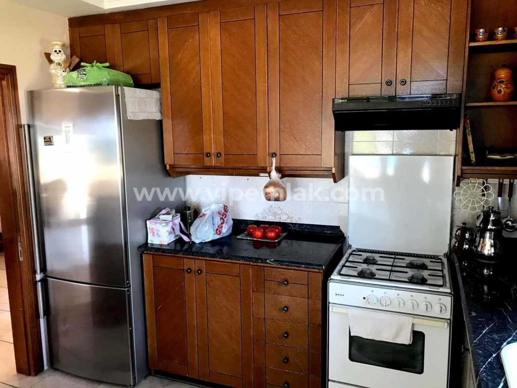 MERSİN ALTINPORTAKAL SİTESİNDE DENİZE SIFIR 4+1 EŞYALI SATILIK VİLLA