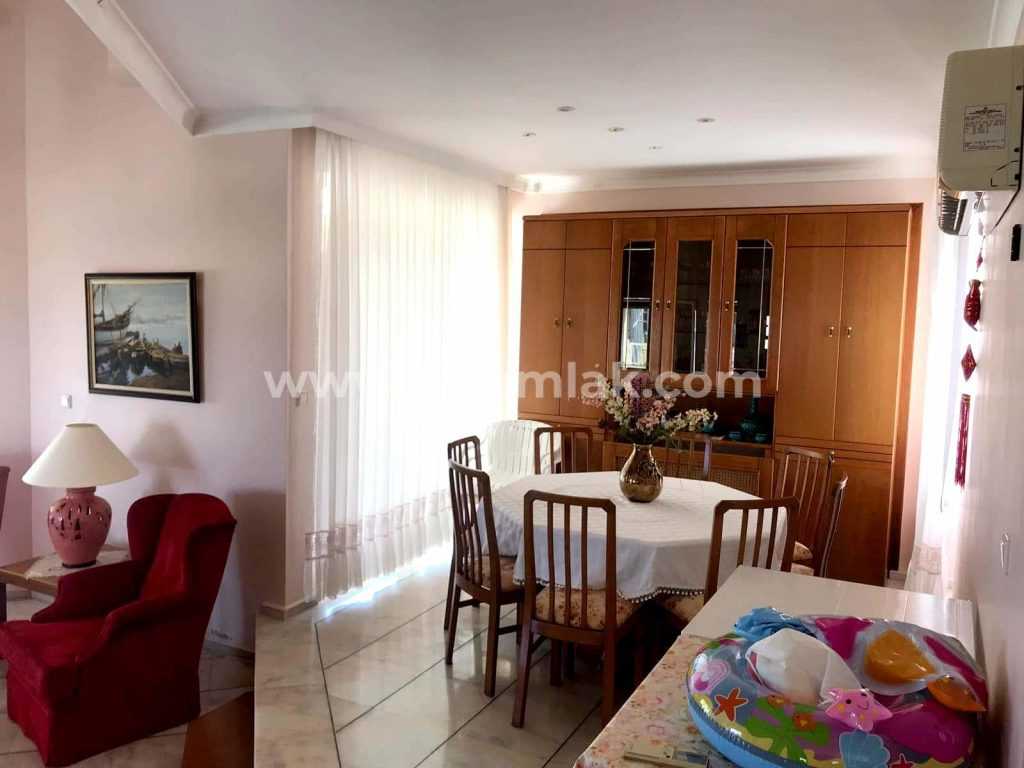 MERSİN ALTINPORTAKAL SİTESİNDE DENİZE SIFIR 4+1 EŞYALI SATILIK VİLLA