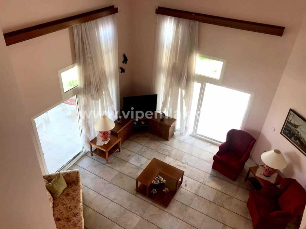 MERSİN ALTINPORTAKAL SİTESİNDE DENİZE SIFIR 4+1 EŞYALI SATILIK VİLLA