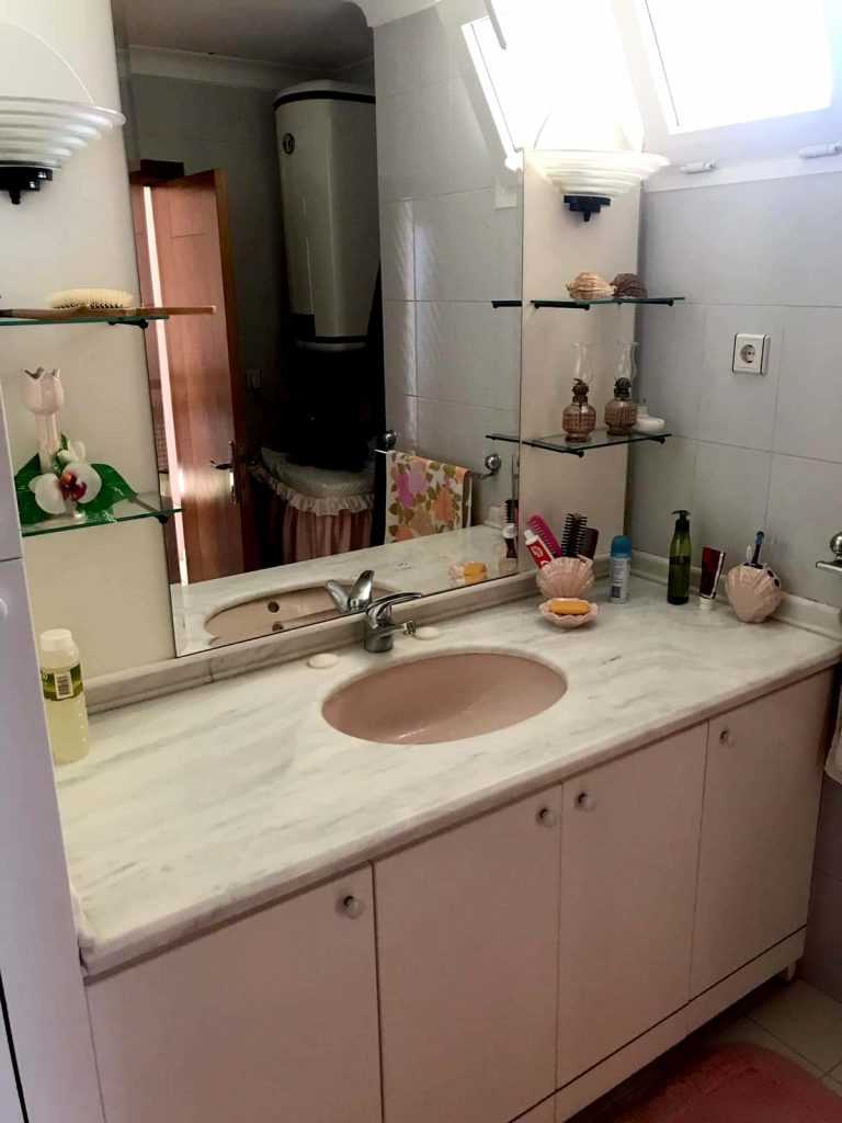 MERSİN ALTINPORTAKAL SİTESİNDE DENİZE SIFIR 4+1 EŞYALI SATILIK VİLLA