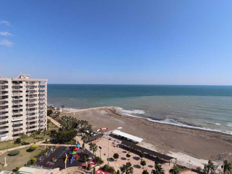 Mersin Çeşmeli Altunören 2 Sitesinde Denize Sıfır Satılık Daire