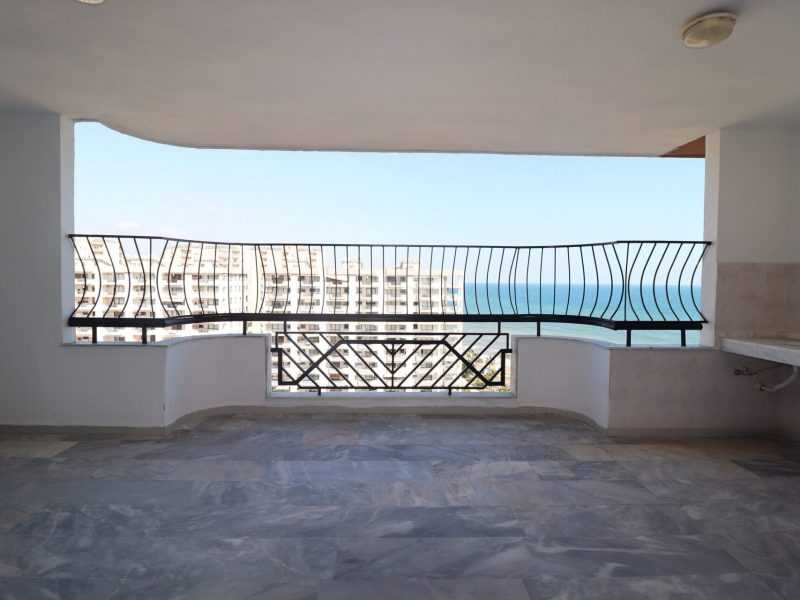 Mersin Çeşmeli Altunören 2 Sitesinde Denize Sıfır Satılık Daire