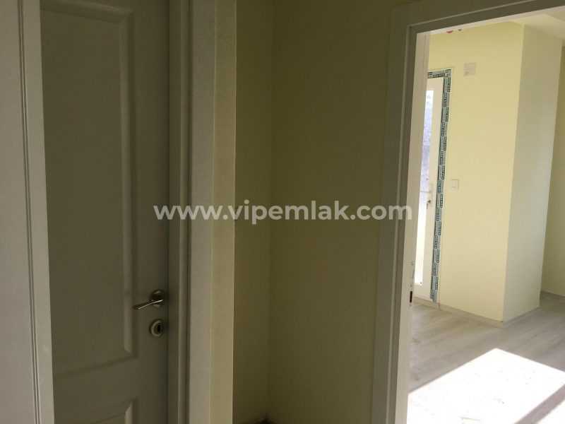 ERDEMLİ YAYLA YOLU CİVARI 2+1 SATILIK DAİRE