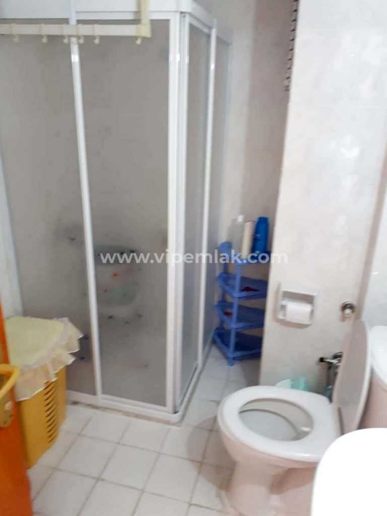 GONDOL 2 SİTESİNDE DENİZ MANZARALI EŞYALI SATILIK UYGUN 1+1 YAZLIK DAİRE