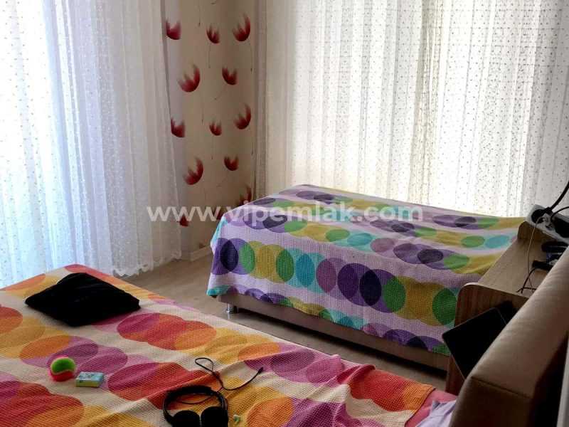 HFT 3 SİTESİNDE KARGIPINARINDA SATILIK 2+1 YAZLIK DAİRE