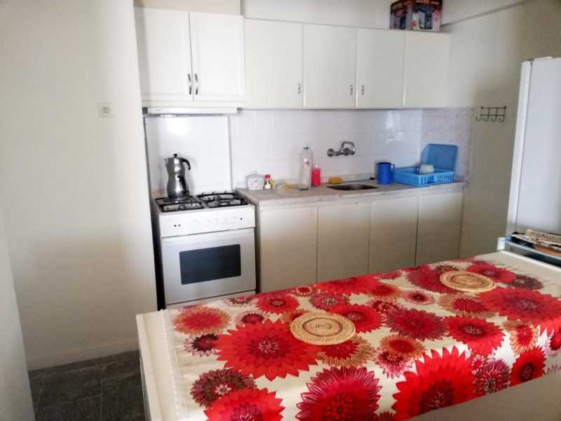 ERDEMLİ LİMONLUDA DENİZE SIFIR KONUMDA EŞYALI SATILIK YAZLIK DAİRE