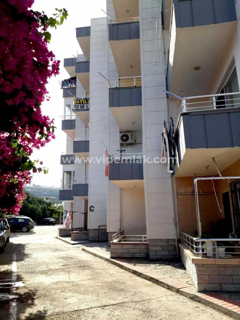 LİMONLUDA EŞYALI SATILIK SİTE İÇERİSİNDE 2+1 DAİRE