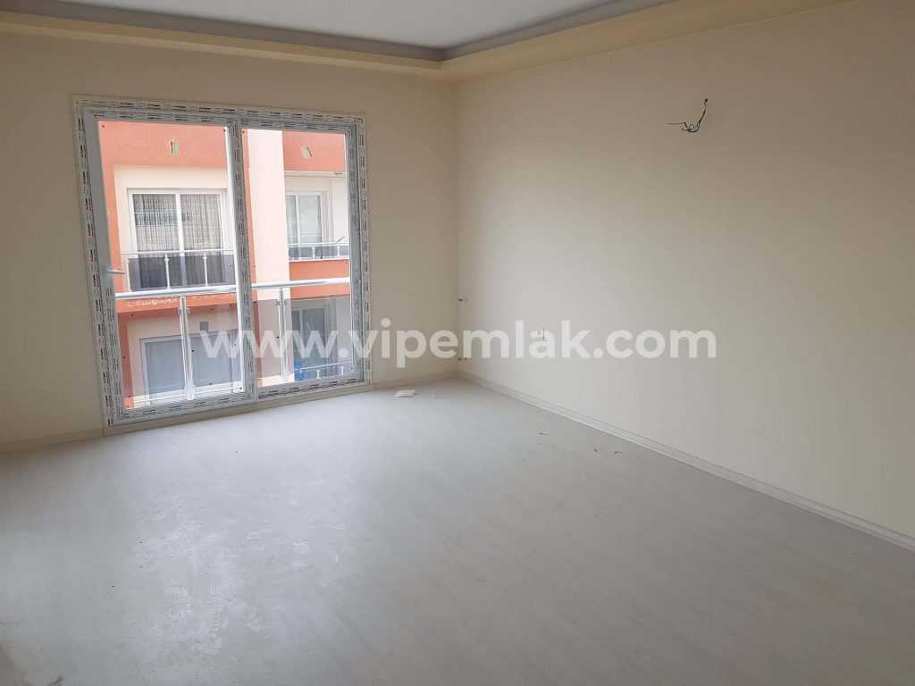 Erdemli Alata Mahallesinde Satılık Daire 2+1