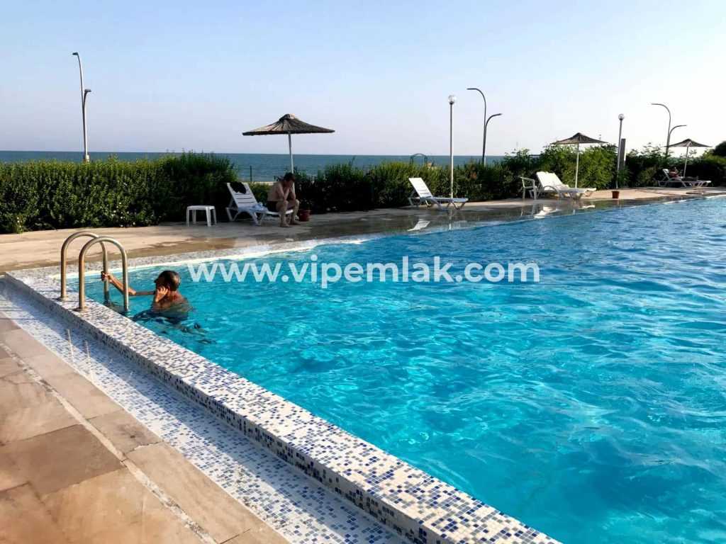 SÖRF SİTESİ EŞYALI FULL YAPILI 5+1 SATILIK TRİPLEX