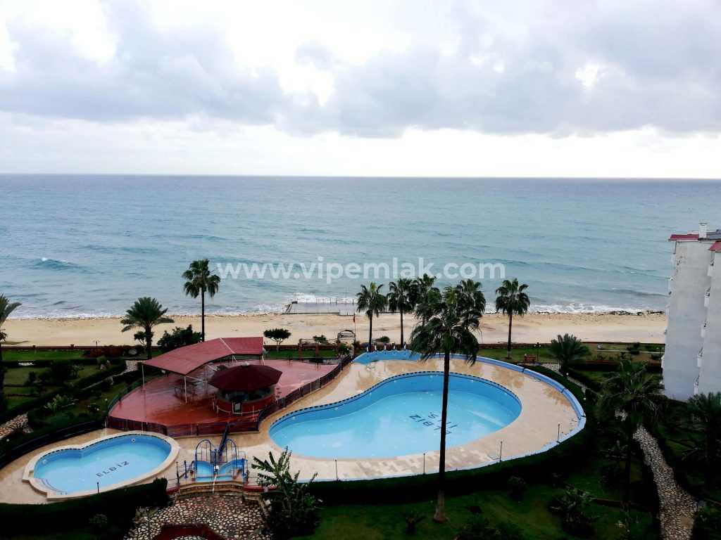 ERDEMLİ TIRTARDA DENİZE SIFIR FULL DENİZ MANZARALI SATILIK 2+1 YAZLIK DAİRE