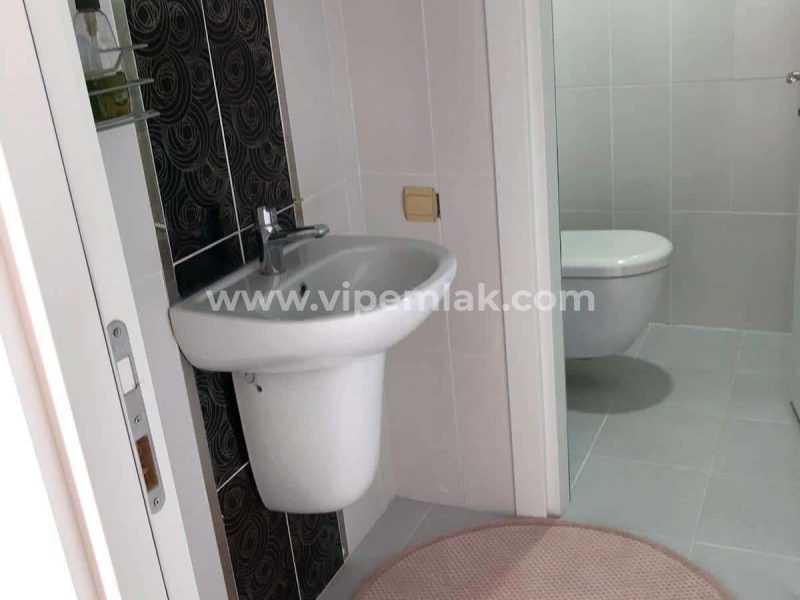 TÖMÜK ZİYAERDEN TATİL SİTESİNDE SATILIK DENİZ MANZARALI YAZLIK DAİRE