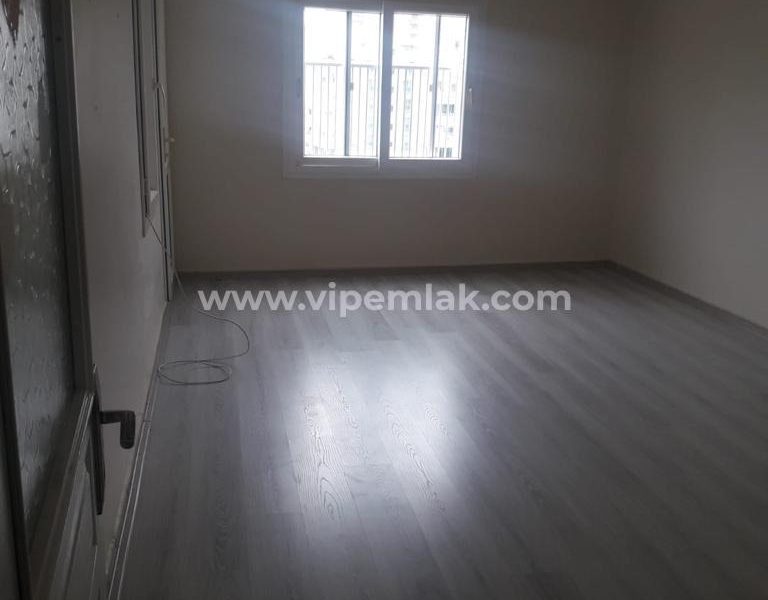 MERSİN ERDEMLİ MERKEZDE KİRALIK 3+1 DAİRE