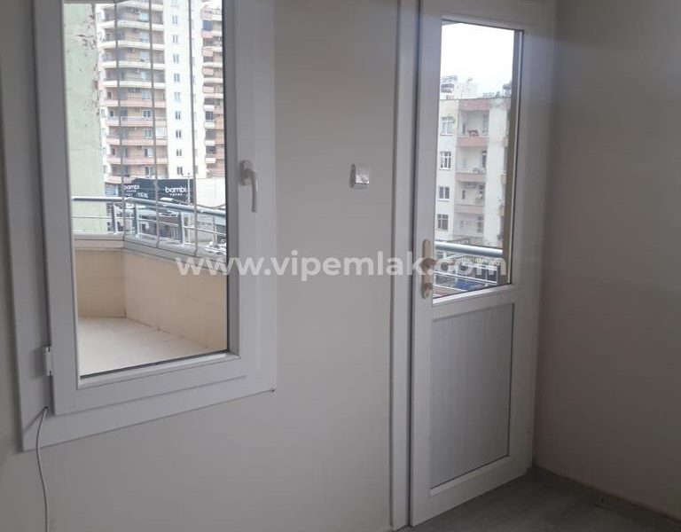 MERSİN ERDEMLİ MERKEZDE KİRALIK 3+1 DAİRE