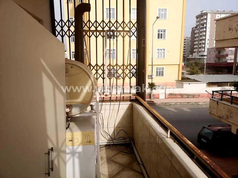 anadolu lisesi civarı 140m2 masrafsız satılık 2+1 daire