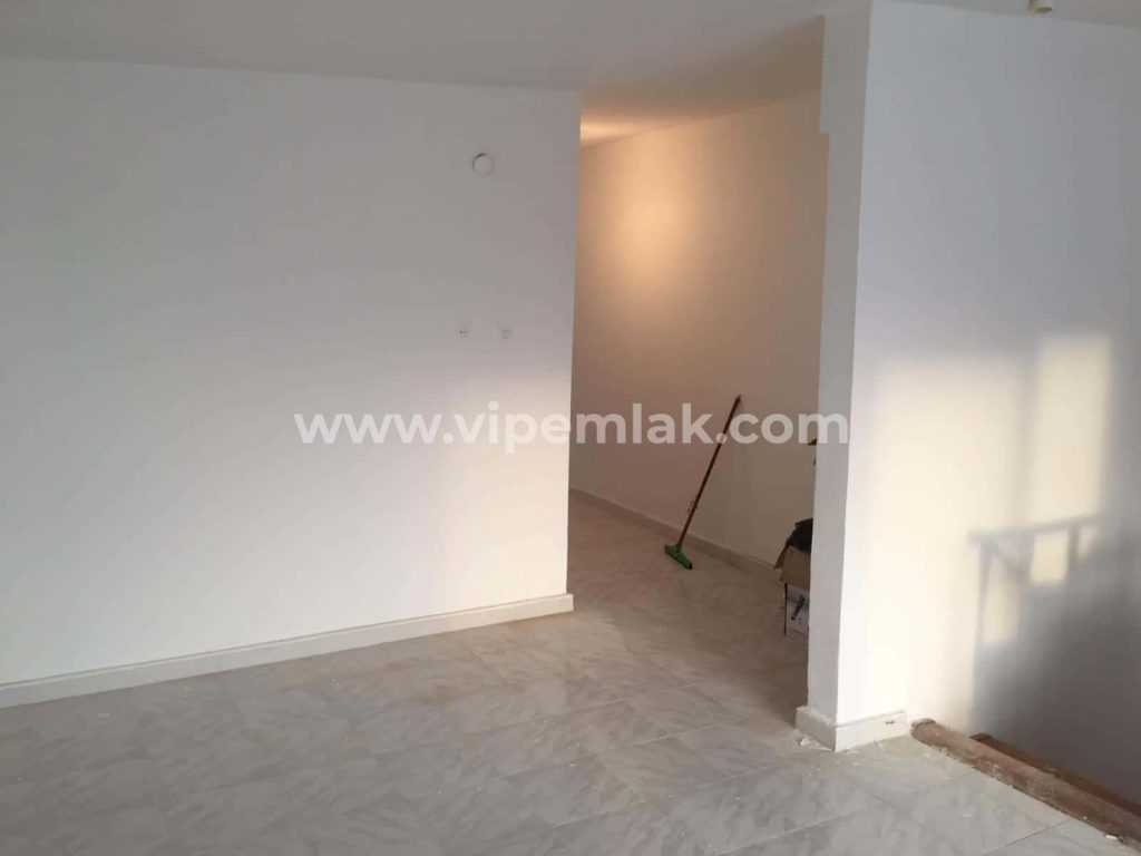KAÇIRILMAYACAK FIRSAT ! KUMKUYU TATİL SİTESİNDE SATILIK DUBLEX DAİRE.