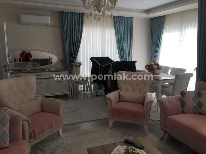 ERDEMLİ AYDINLAR SİTESİNDE SATILIK GENİŞ DAİRE