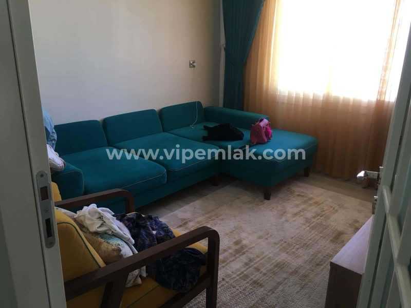 ERDEMLİ AYDINLAR SİTESİNDE SATILIK GENİŞ DAİRE