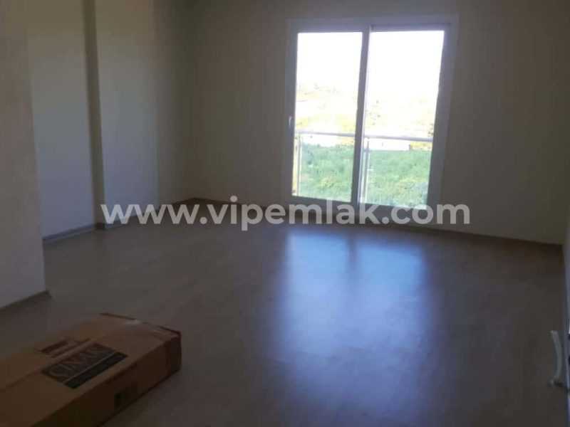 ERDEMLİ YILDIZ SİTESİNDE SATILIK UYGUN FİYATLI DAİRE