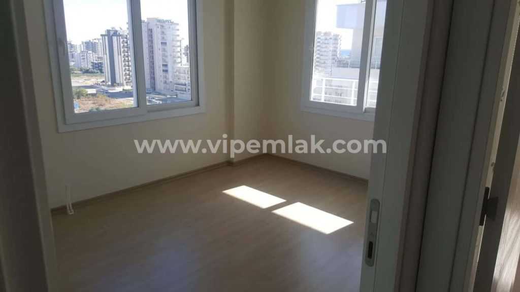 ERDEMLİ YILDIZ SİTESİNDE SATILIK UYGUN FİYATLI DAİRE