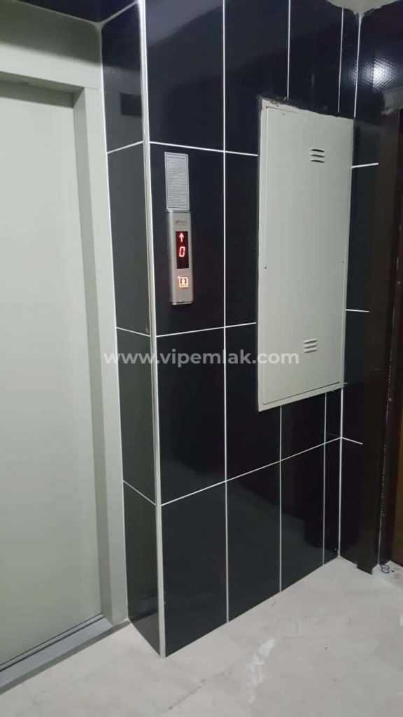 ERDEMLİ YILDIZ SİTESİNDE SATILIK UYGUN FİYATLI DAİRE