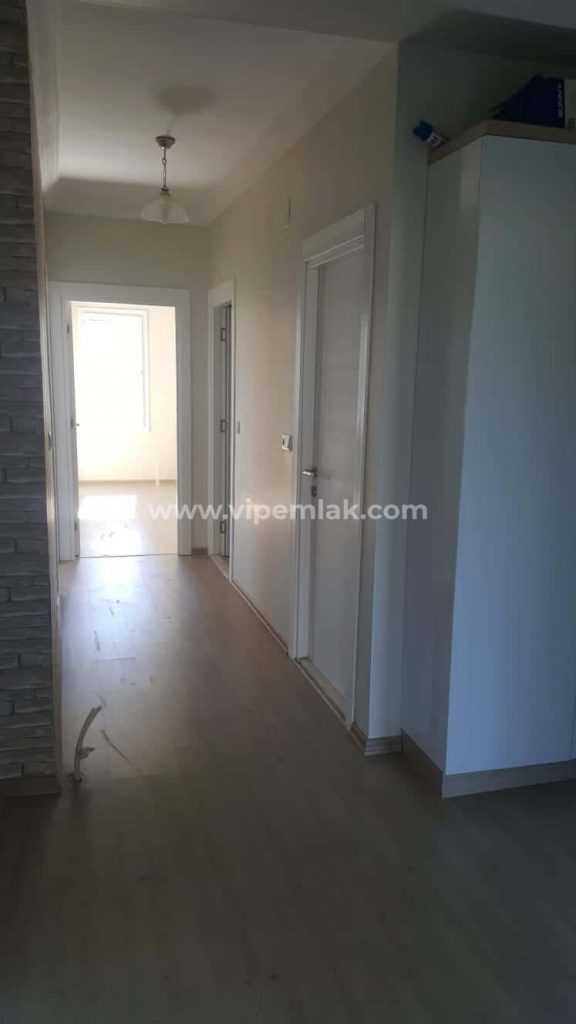 ERDEMLİ YILDIZ SİTESİNDE SATILIK UYGUN FİYATLI DAİRE
