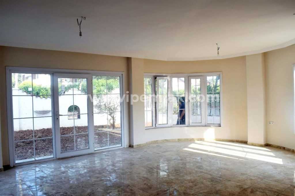 karğıpınarı bağımsız havuz bağımsız villa satılık 442m2 arsa payı