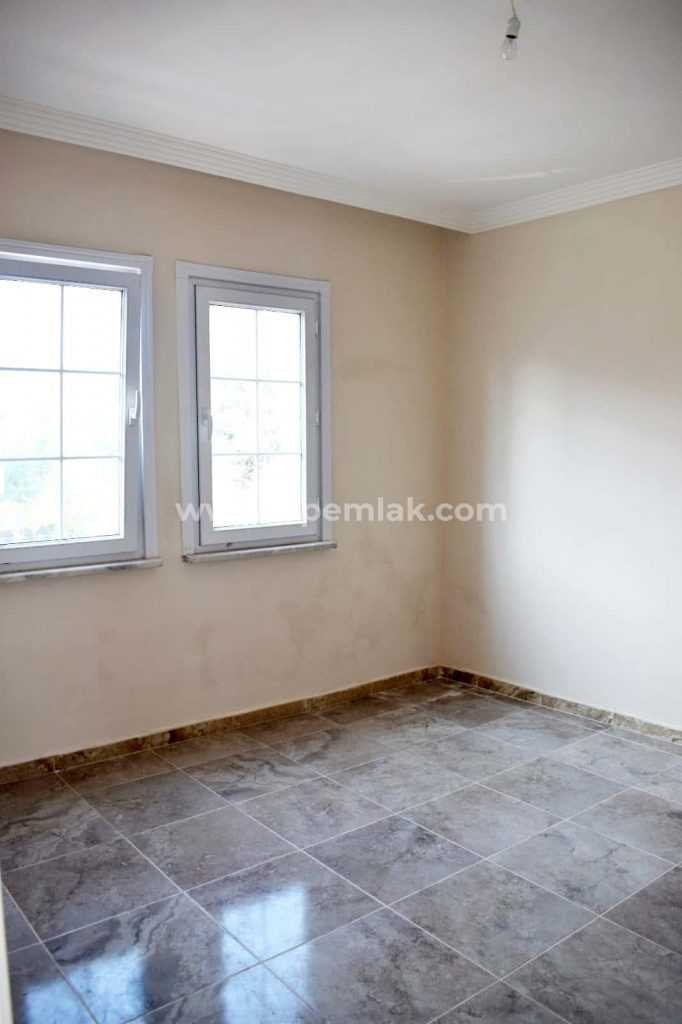 karğıpınarı bağımsız havuz bağımsız villa satılık 442m2 arsa payı