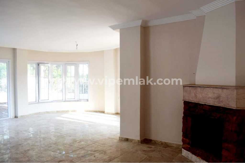 karğıpınarı bağımsız havuz bağımsız villa satılık 442m2 arsa payı