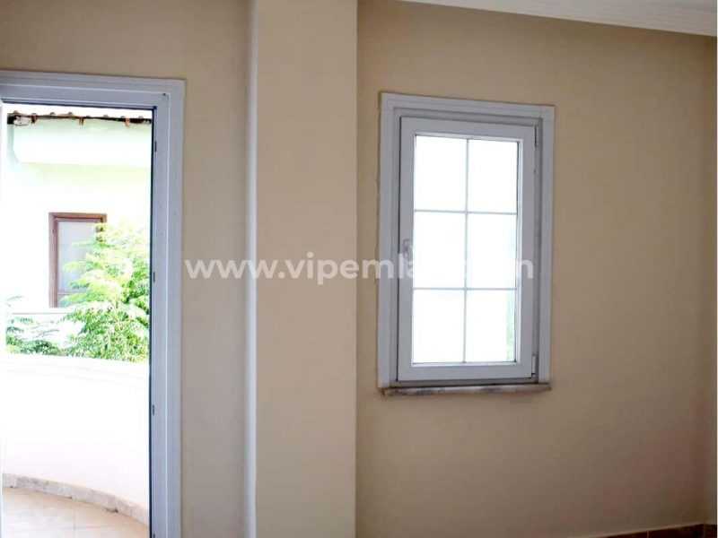 karğıpınarı bağımsız havuz bağımsız villa satılık 442m2 arsa payı