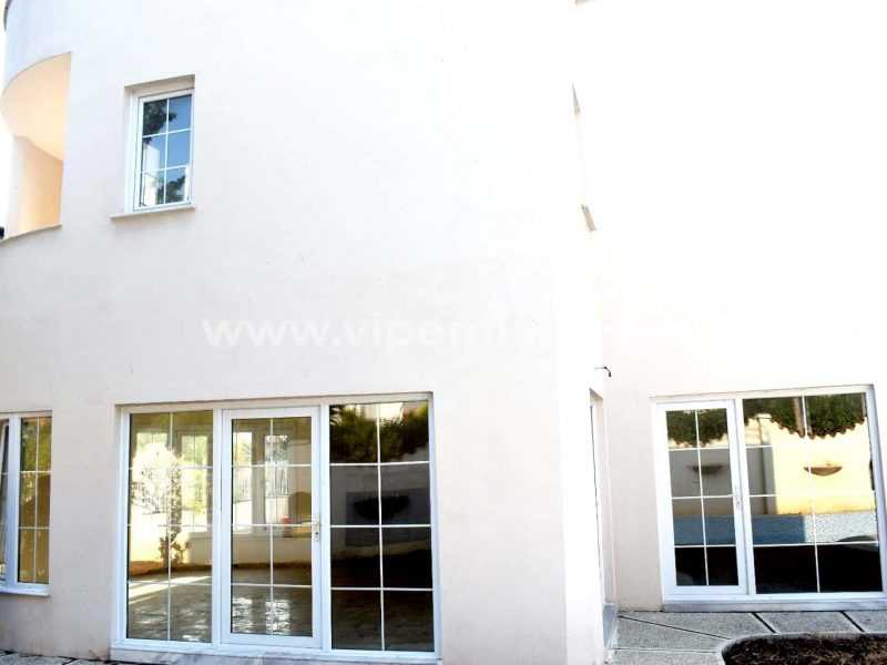 karğıpınarı bağımsız havuz bağımsız villa satılık 442m2 arsa payı