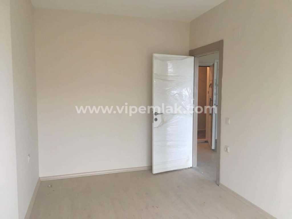 MERSİN TÖMÜK AURO RESORT DENİZE YAKIN SATILIK YAZLIK 1+1 DAİRE