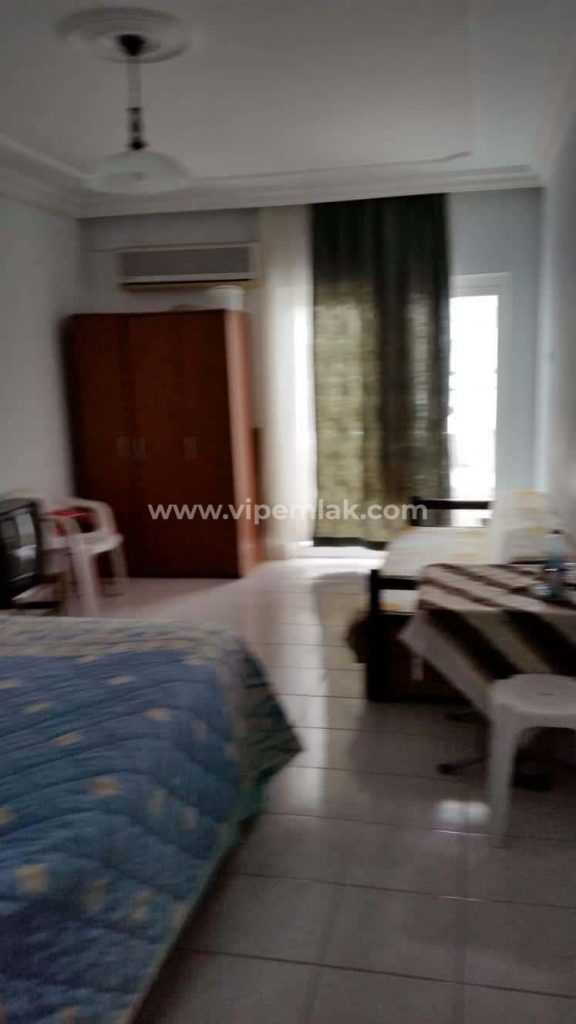 TÖMÜK ZİYAAERDEN TATİL SİTESİNDE SATILIK YAZLIK DAİRE