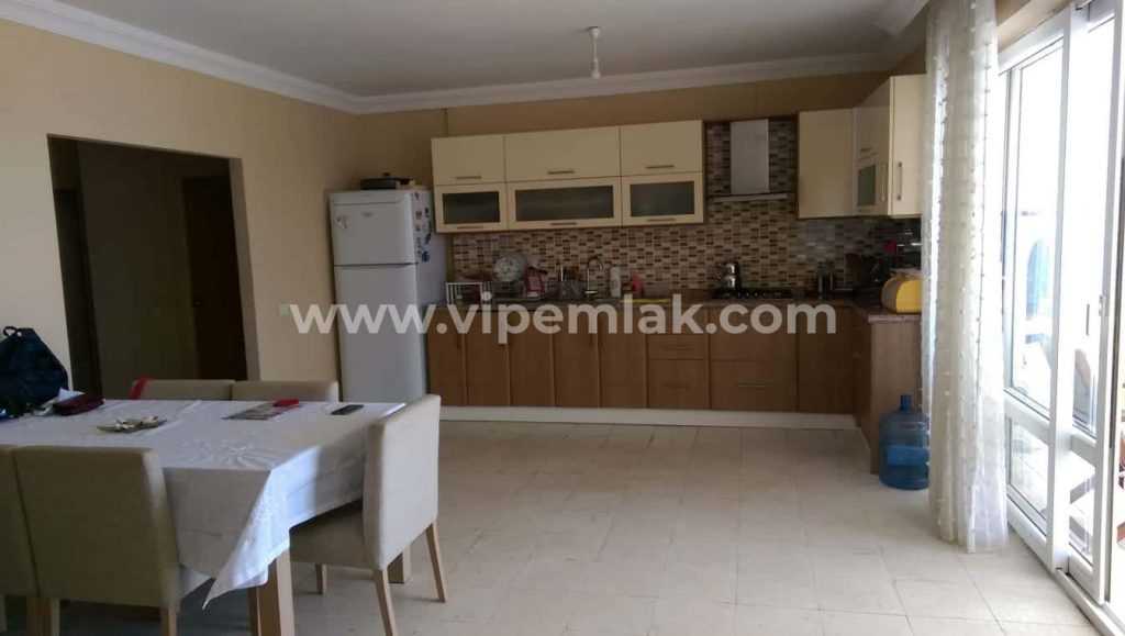 TÖMÜK ZİYA ERDEN TATİL SİTESİNDE SATILIK MUHTEŞEM DENİZ MANZARALI YAZLIK DAİRE