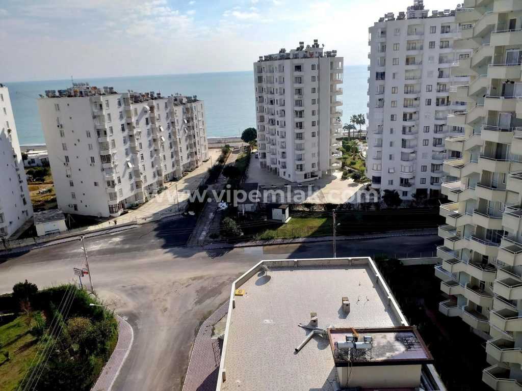 MERSİN ARPAÇBAHŞİŞ TE YÜKSEK KAT DENİZ MANZARALI SATILIK YAZLIK DAİRE