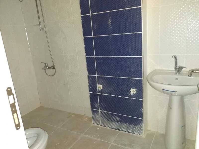 ERDEMLİ ALATA MAH. DENİZ MANZARALI EBEVEYN BANYOLU ACİL SATILIK 2+1 DAİRE