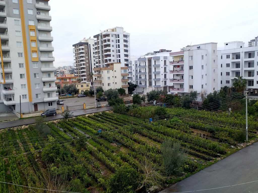 ERDEMLİ ALATA MAH. DENİZ MANZARALI EBEVEYN BANYOLU ACİL SATILIK 2+1 DAİRE