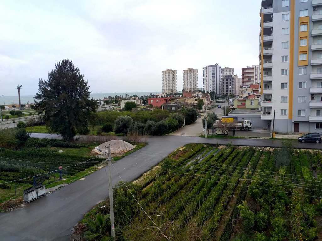 ERDEMLİ ALATA MAH. DENİZ MANZARALI EBEVEYN BANYOLU ACİL SATILIK 2+1 DAİRE