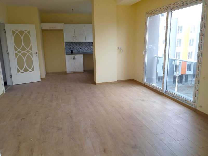 ERDEMLİ ALATA MAH. DENİZ MANZARALI EBEVEYN BANYOLU ACİL SATILIK 2+1 DAİRE