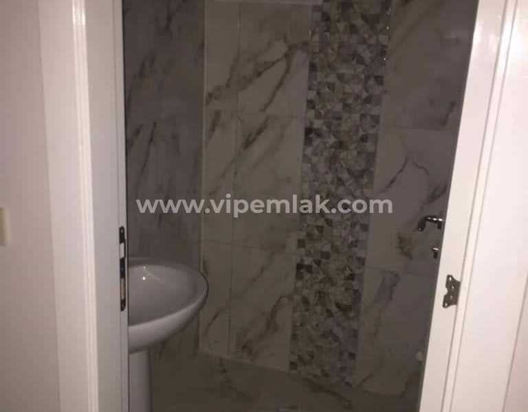 ALATA MAHALLESİNDE ACİL SATILIK KELEPİR FİYATTA SATILIK DAİRE