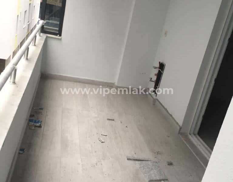 ALATA MAHALLESİNDE ACİL SATILIK KELEPİR FİYATTA SATILIK DAİRE